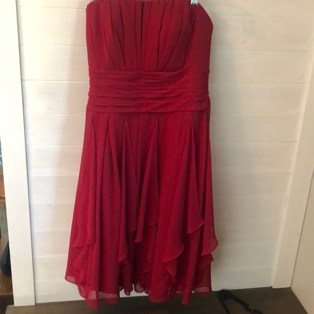 David’s bridal bridesmaid dress in apple
